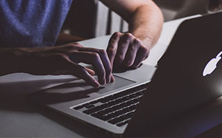 欧冠下注-沪深两市成交额突破1.5万亿元 较上日此时放量超1400亿元